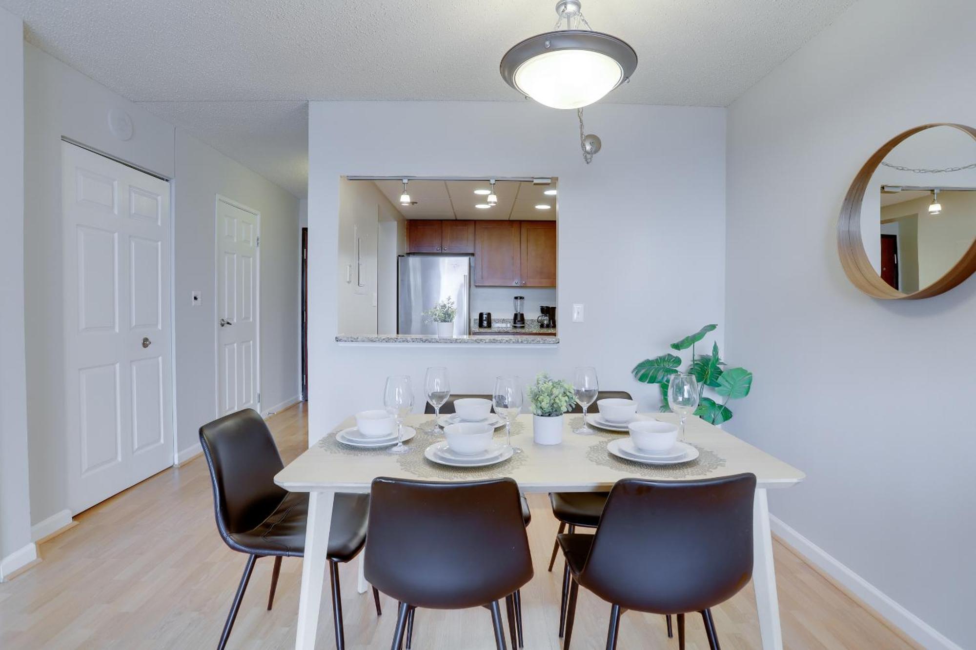 Apartment Unique In A Great Pentagon Location *